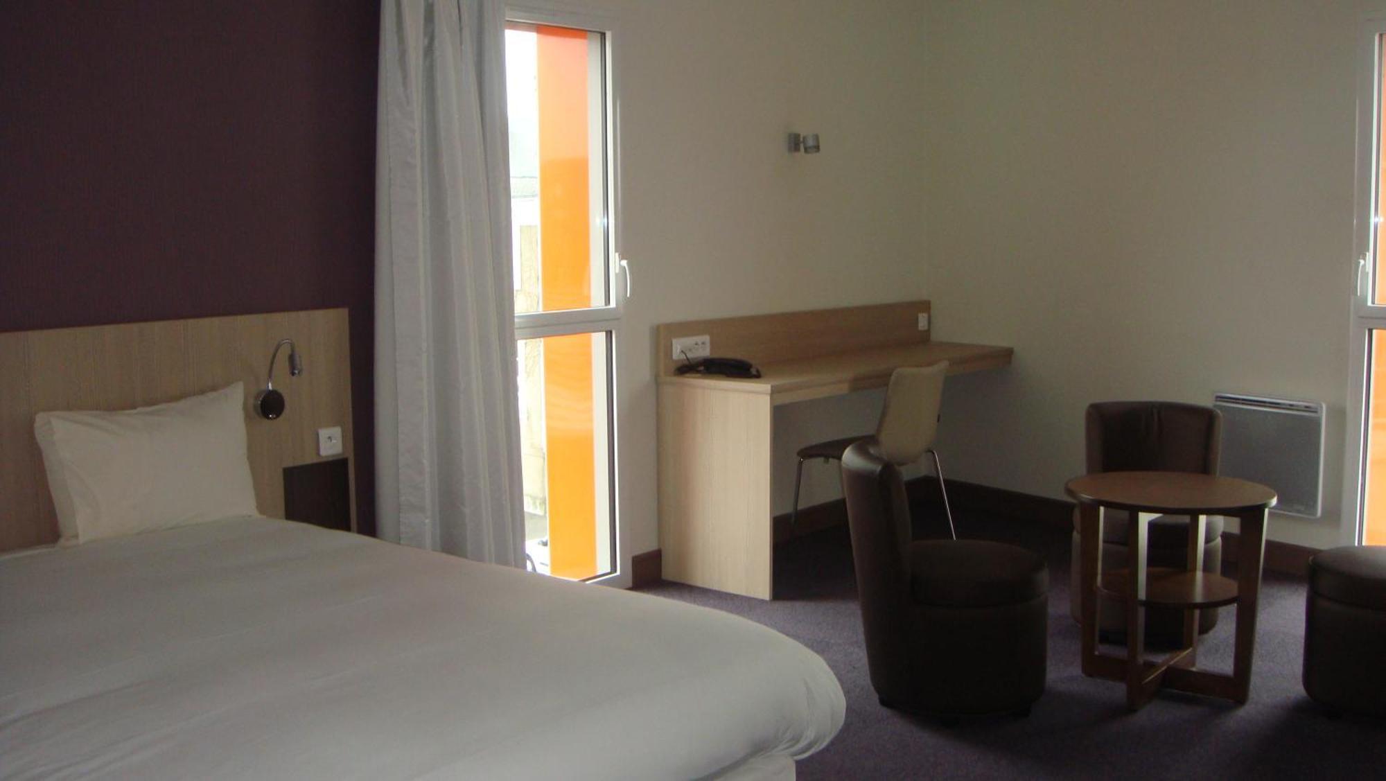 ดิ ออริจินัล แอคเซส โฮเทล สถานีโชเลต์ Hotel ภายนอก รูปภาพ